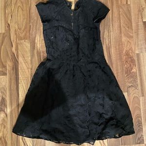 Black lace dolce vita dress